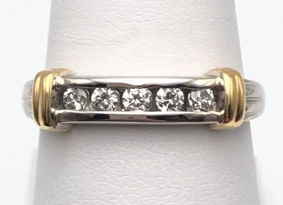 14K WHITE GOLD RING WITH YELLOW GOLD ACCENTS, 0.25CTS OF DIAMONDS SIZE: 8.5 (1 of 2)