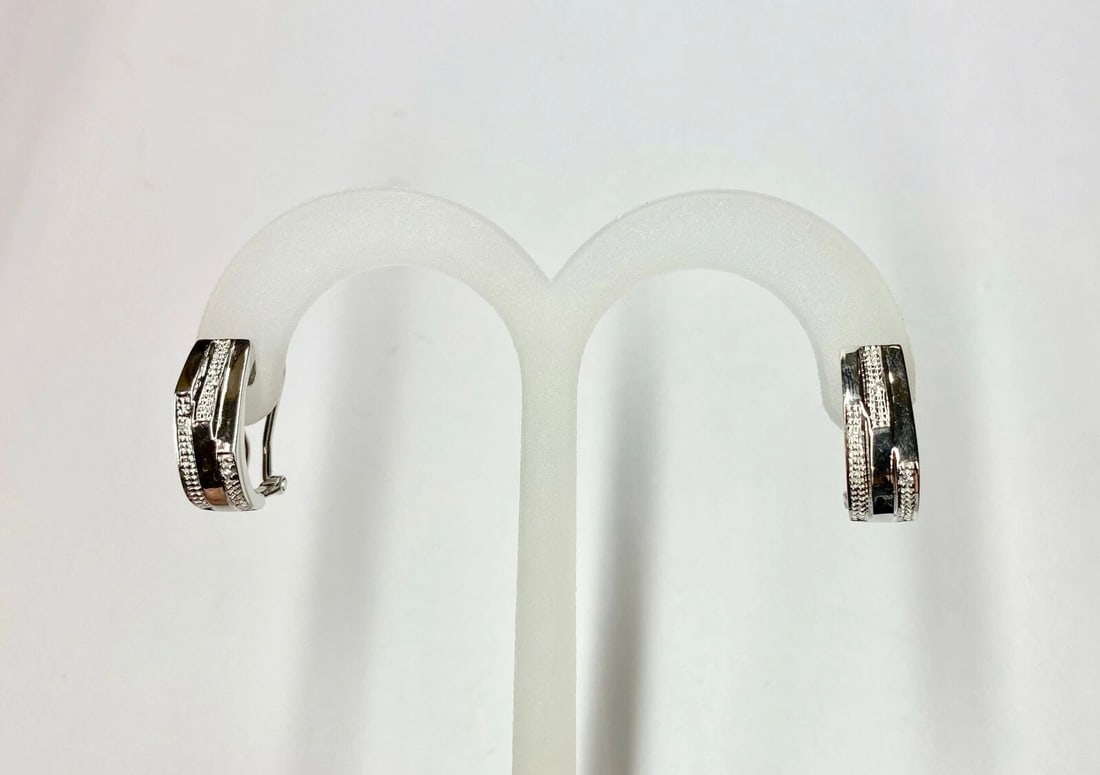 14K WHITE GOLD PIERCED LEVER BACK EARRINGS WITH 0.05CTS DIAMONDS 4.3G (1 of 2)