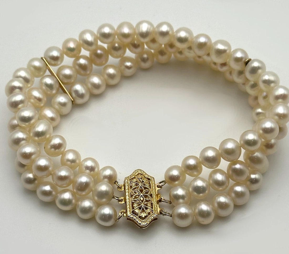 THREE LAYERED STYLE BRACELET WITH 14K GOLD CLASP AND BARS 7.5 INCHES 29.5G (1 of 2)