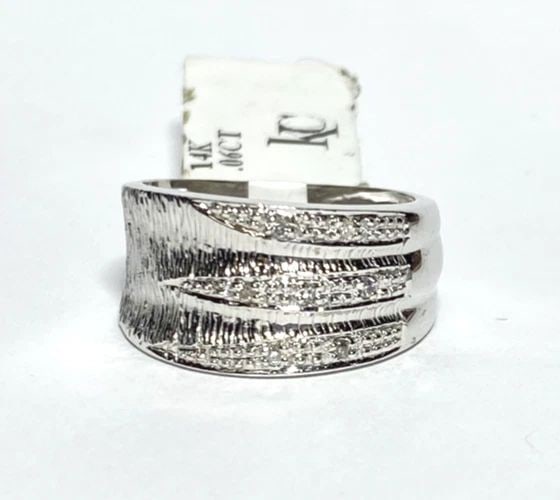 14K WHITE GOLD THREE LAYER RING / BAND WITH 0.06CTS OF DIAMONDS SIZE: 6.75 5G (1 of 2)