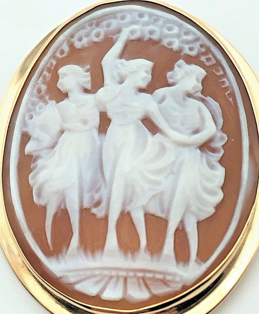 HAND CARVED CAMEO SHELL THREE GRACES PEDANT / BROOCH 14K GOLD 5 GRAMS (1 of 2)