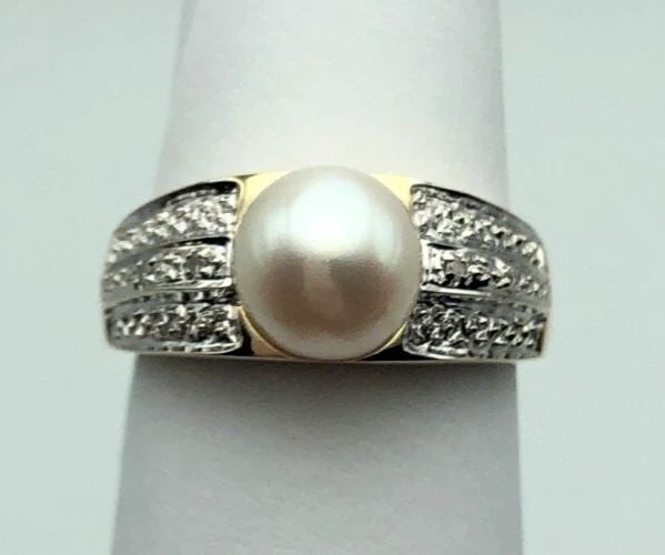 14K YELLOW GOLD RING WITH 8MM PEARL AND 0.01CTS OF DIAMONDS SIZE: 7 3.5G (1 of 2)