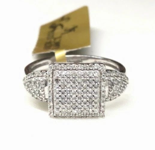 10K WHITE GOLD SQUARE SHAPED RING WITH .60CTS OF DIAMONDS SIZE: 6.25 3.5G (1 of 2)