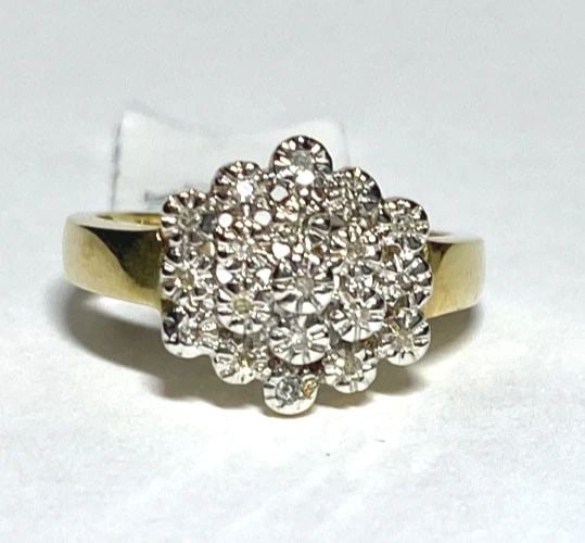 14K GOLD RING CLUSTER HEAD WITH 0.15CTS OF DIAMONDS SIZE: 6 3.6G (1 of 2)