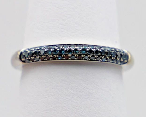 14K WHITE GOLD BAND / RING WITH THREE ROWS OF 0.28CT BLUE DIAMONDS SIZE: 6.75 (1 of 2)