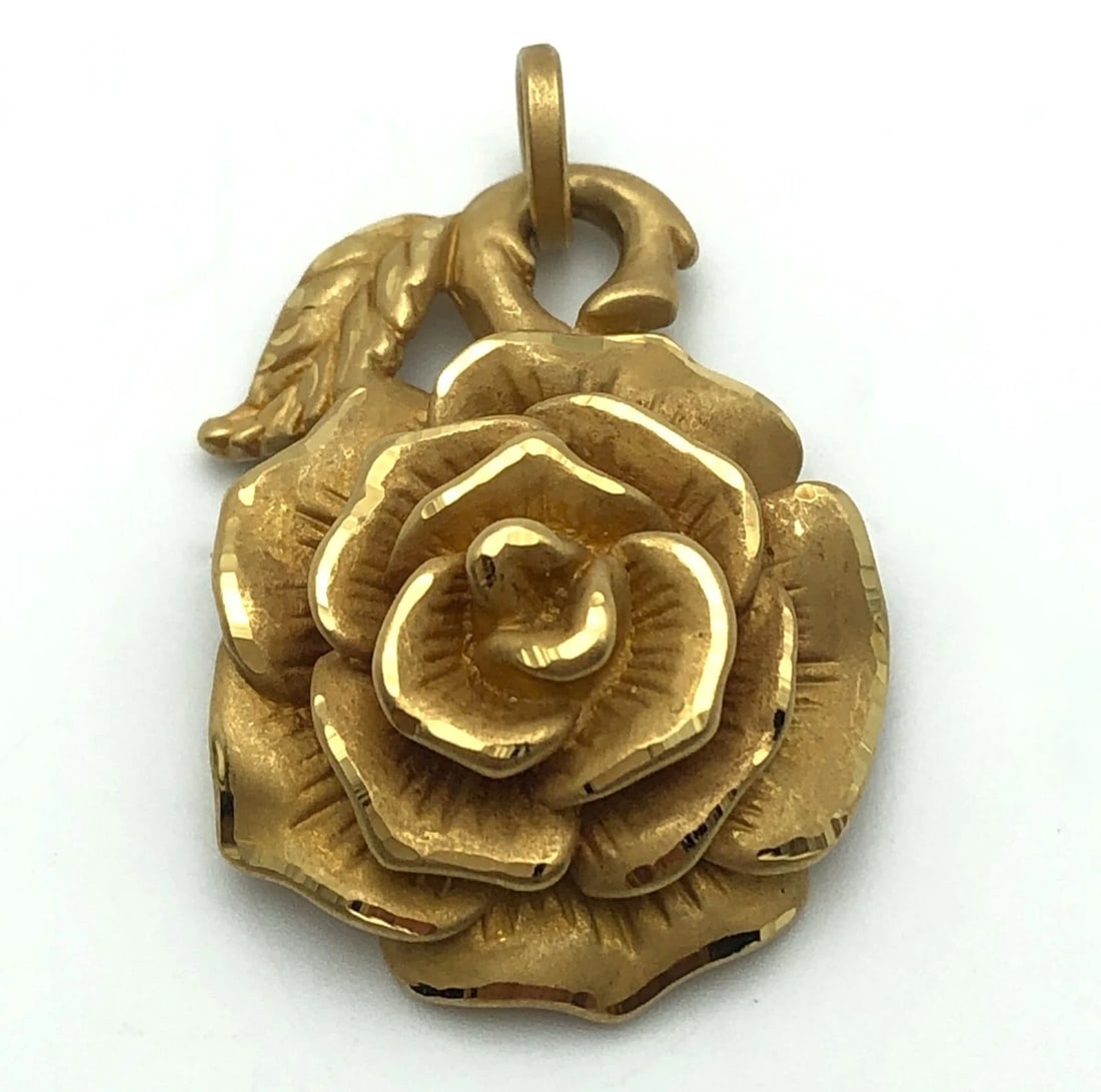14K GOLD PENDANT ROSE, SATIN FINISH, POLISHED TRIMMING, MADE IN ITALY 3.4G (1 of 2)