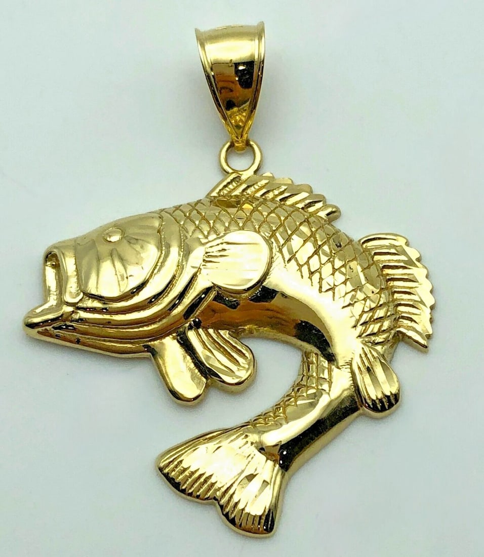 10K GOLD FISH / BASS PENDANT 4.4 GRAMS (1 of 2)