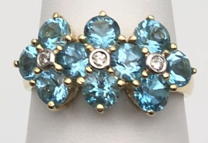 14K GOLD RING WITH 3.09CTS OF BLUE TOPAZ AND 0.05CTS OF DIAMONDS SIZE: 8 3.9G (1 of 2)