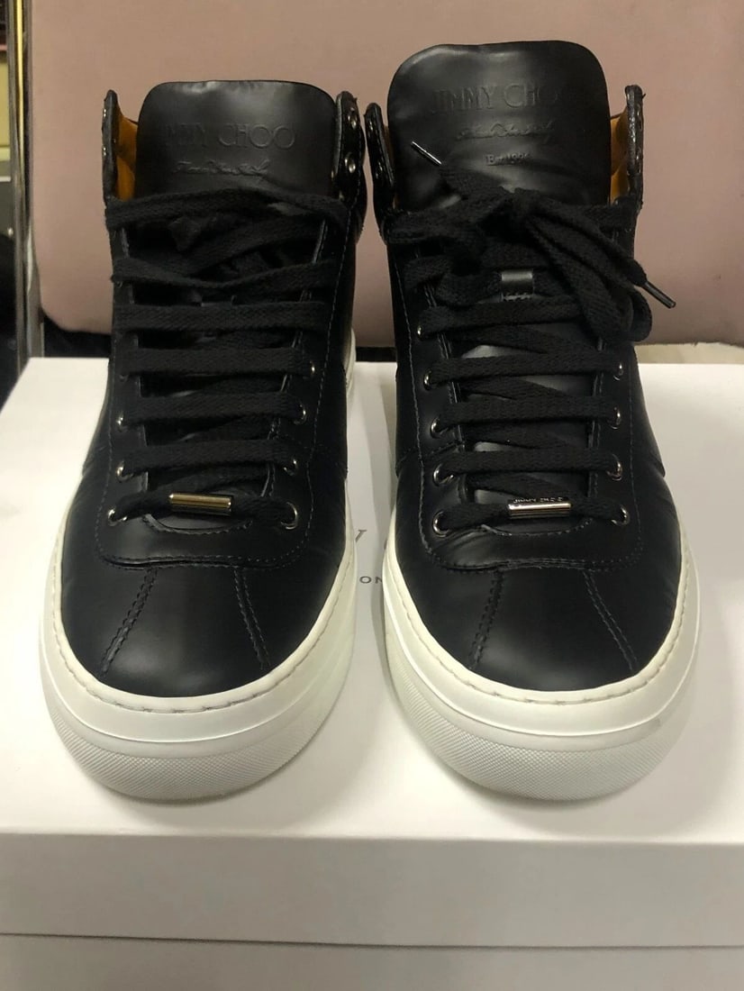 JIMMY CHOO BLACK HIGH TOP SNEAKERS, STUDDED BACKS SIZE: 41 (1 of 2)