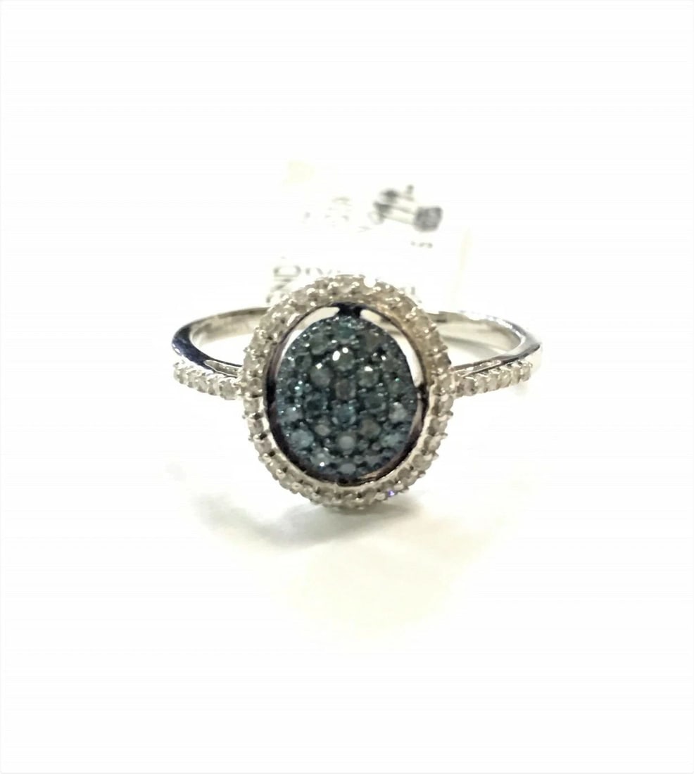 WOMEN'S 10K WHITE GOLD RING WITH BLUE AND WHITE DIAMONDS (SIZE: 7) (1 of 2)