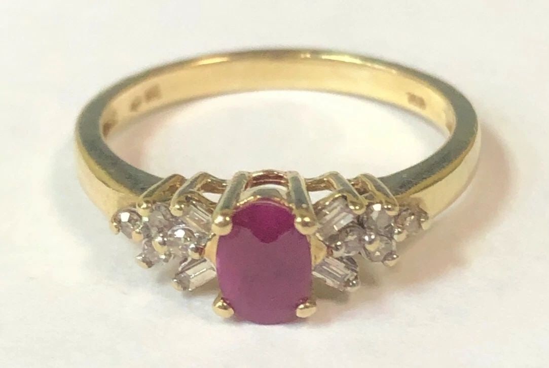 10K YELLOW GOLD RING WITH CENTER NATURAL RUBY AND 0.16CTS OF DIAMONDS SIZE: 7 (1 of 2)