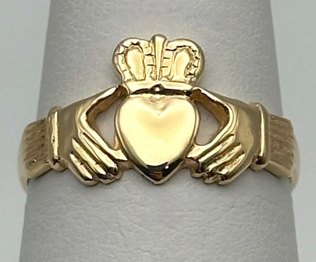 14K YELLOW GOLD CLADDAGH RING SIZE: 7 2.5 GRAMS (1 of 2)