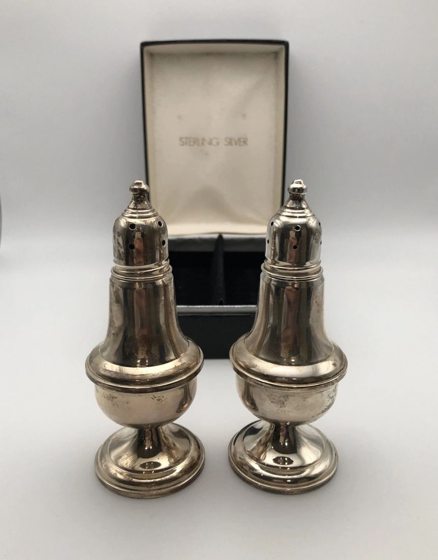 VINTAGE EMPIRE STERLING SILVER WEIGHTED CONDIMENT SALT & PEPPER SHAKER, WITH BOX (1 of 2)