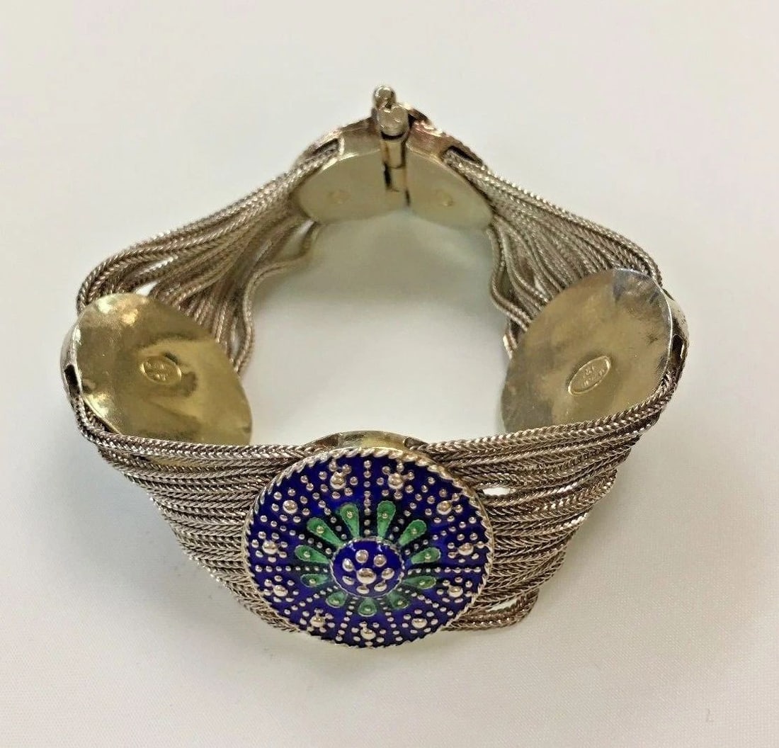VINTAGE STERLING SILVER BRACELET (1 of 2)