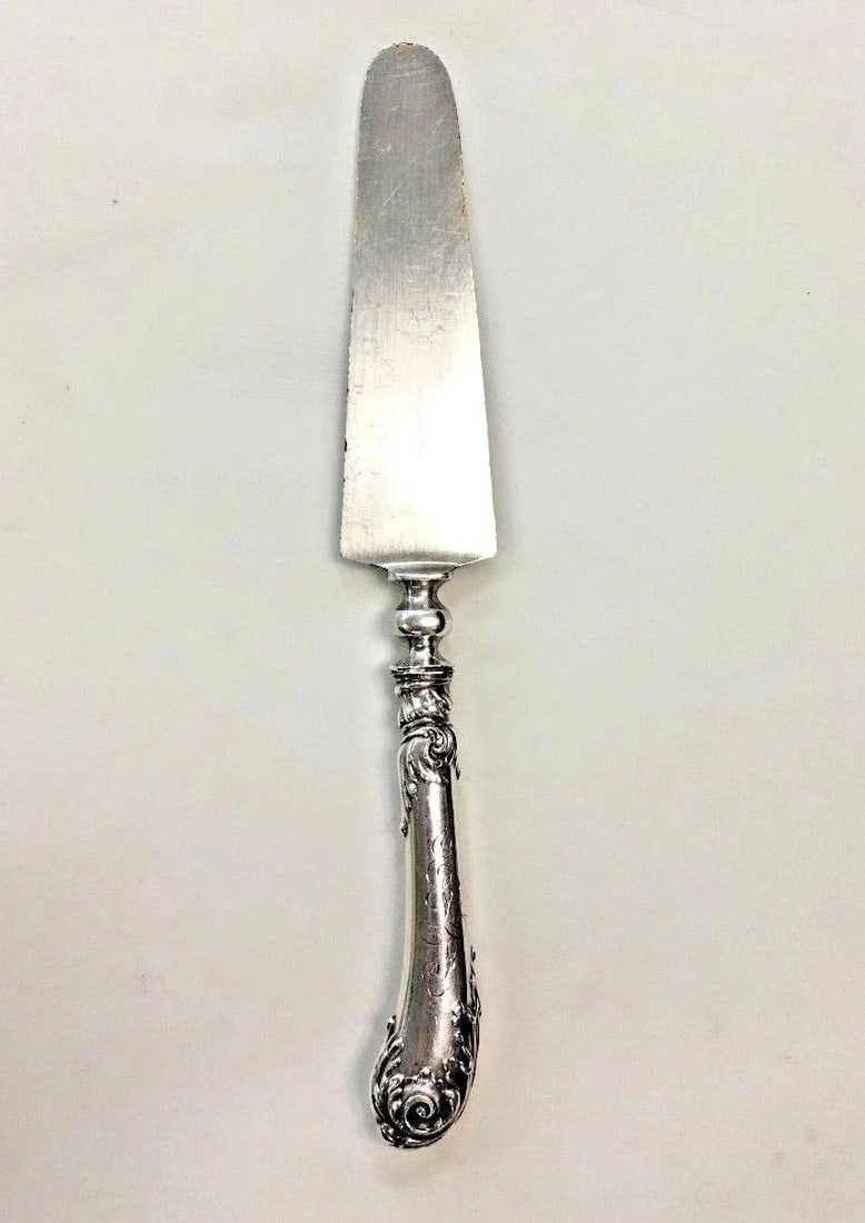 VANDERSLICE & CO. STERLING SILVER PIE SERVER WITH MONOGRAM (1 of 2)