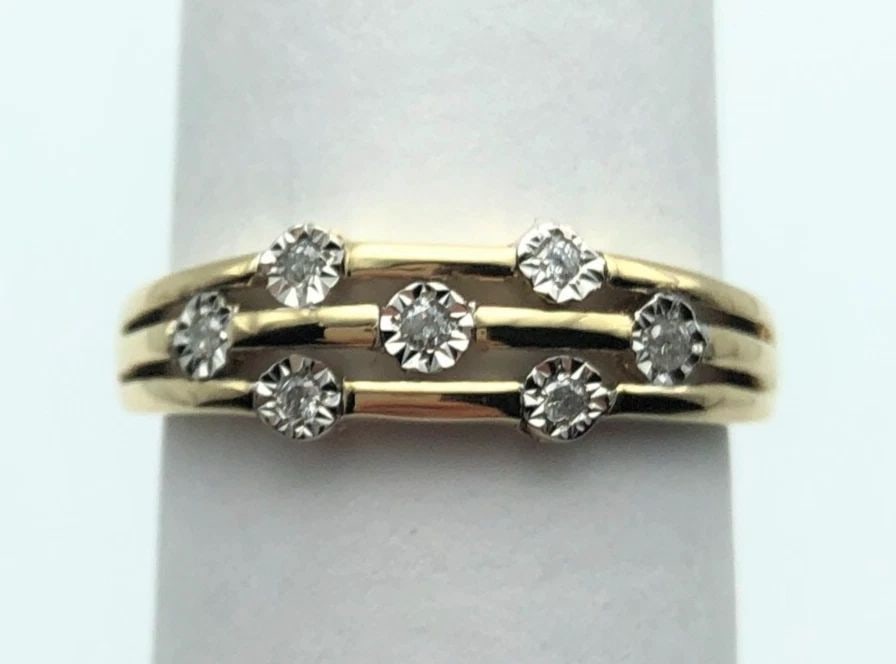 10K GOLD STACKED THREE LAYER RING WITH DIAMONDS (SIZE: 6.75) (1 of 2)