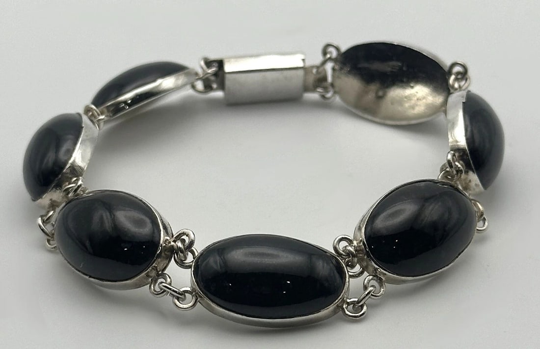 925 STERLING SILVER BRACELET WITH NATURAL ONYX STONES 7.75" 31.1 GRAMS (1 of 2)