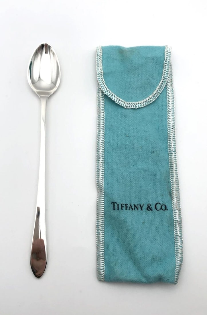 TIFFANY & CO. 925 STERLING SILVER 6" SPOON WITH DUST COVER 26 GRAMS (1 of 2)