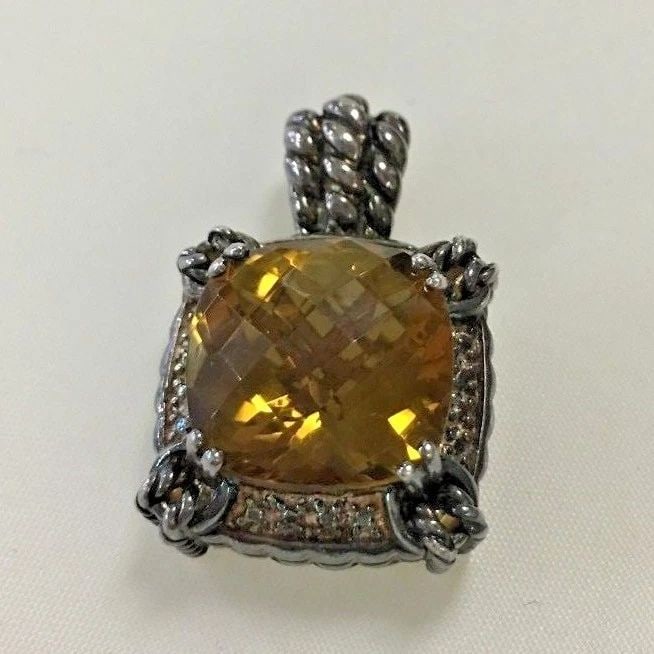 SJM STERLING SILVER CITRINE PENDANT (1 of 2)