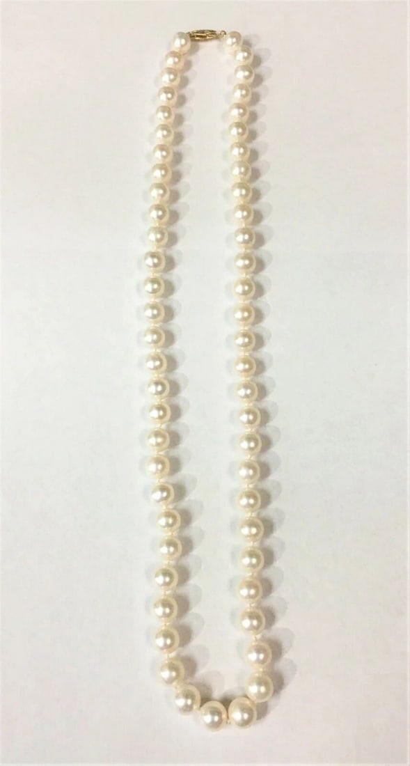 WHITE PEARL NECKLACE WITH 14K GOLD CLASP (18.5 INCHES LONG) (1 of 2)
