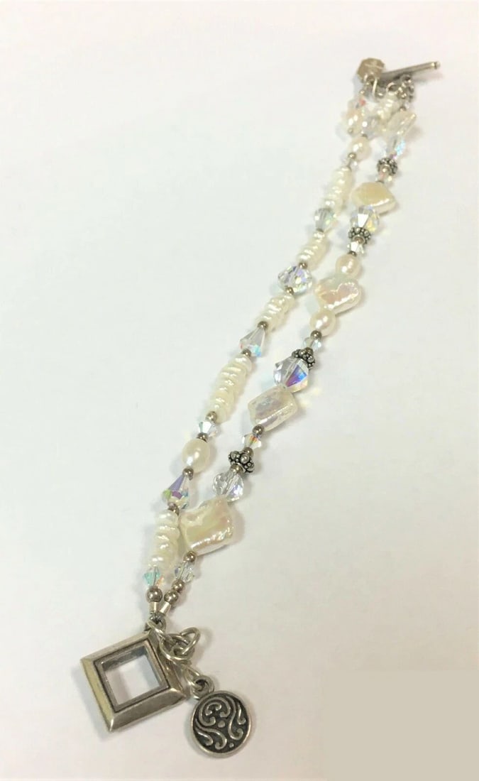 TRES JOLIE 925 STERLING SILVER BRACELET WITH MOTHER OF PEARL (7 INCHES) (1 of 2)