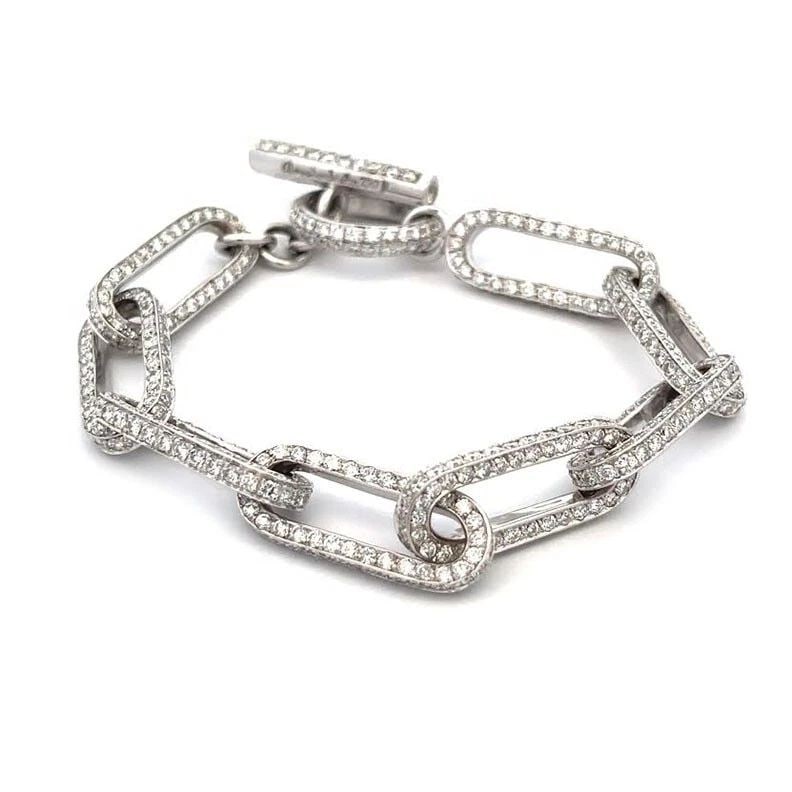 ALETTO JEWELERS 17CT DIAMONDS 18K WHITE GOLD PAPERCLIP LINK BRACELET: ALETTO JEWELERS 17CT DIAMONDS 18K WHITE GOLD PAPERCLIP LINK BRACELET ALETTO JEWELERS 17CT DIAMONDS 18K WHITE GOLD PAPERCLIP LINK BRACELET This is a stunning signed bracelet, it is crafted from 18k whi