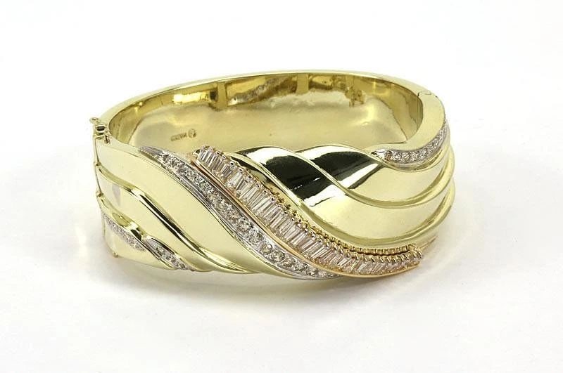 DIAMOND GOLD BRACELET 14K YELLOW WIDE CURVED ROW BAND (1 of 2)
