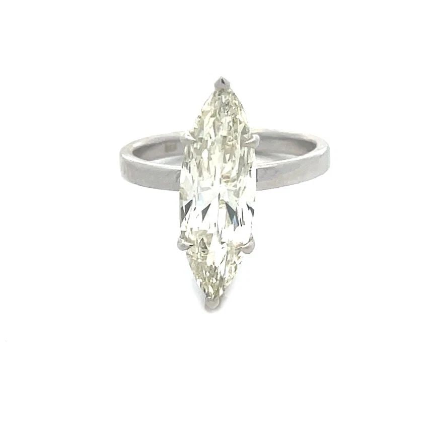 ENGAGEMENT DIAMOND GOLD RING 3.39CT MALQUISE SOLITAIRE STYLE 14K: ENGAGEMENT DIAMOND GOLD RING 3.39CT MALQUISE SOLITAIRE STYLE 14K ENGAGEMENT DIAMOND GOLD RING 3.39CT MALQUISE SOLITAIRE STYLE 14K This is a stunning large marquise diamond ring, it has 14k white gold