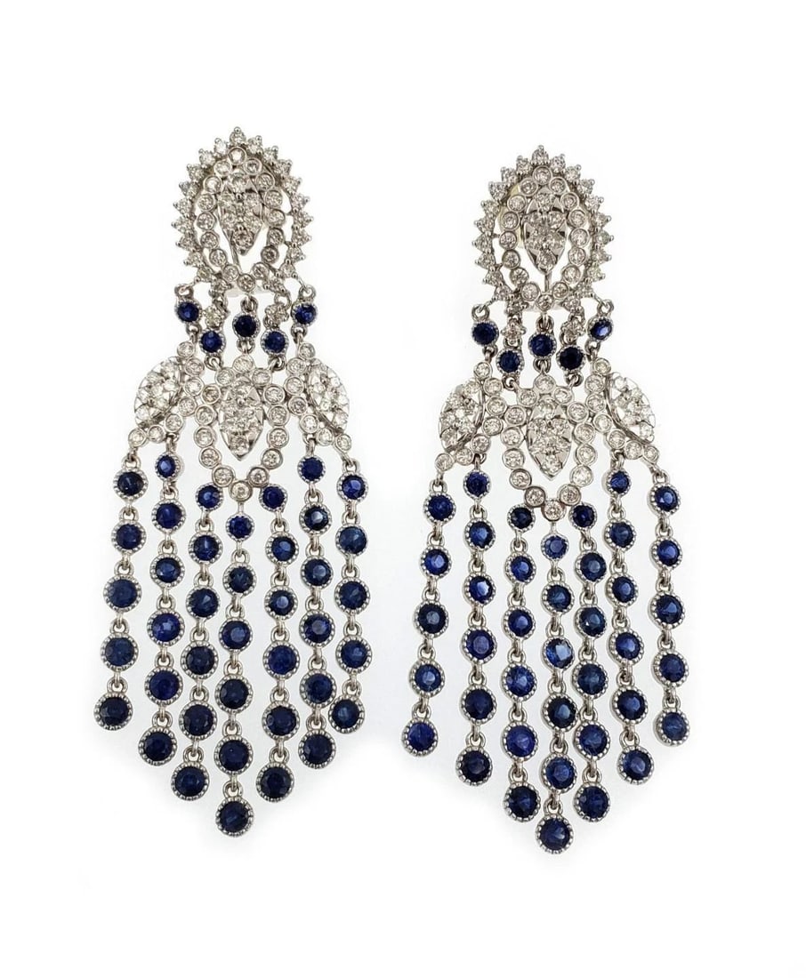 ESTATE DIAMOND SAPPHIRE 18K WHITE GOLD CHANDELIER EARRINGS: ESTATE DIAMOND SAPPHIRE 18K WHITE GOLD CHANDELIER EARRINGS ESTATE DIAMOND SAPPHIRE 18K WHITE GOLD CHANDELIER EARRINGS Estate Diamond Sapphire 18k White Gold Chandelier Earrings Description This magnif