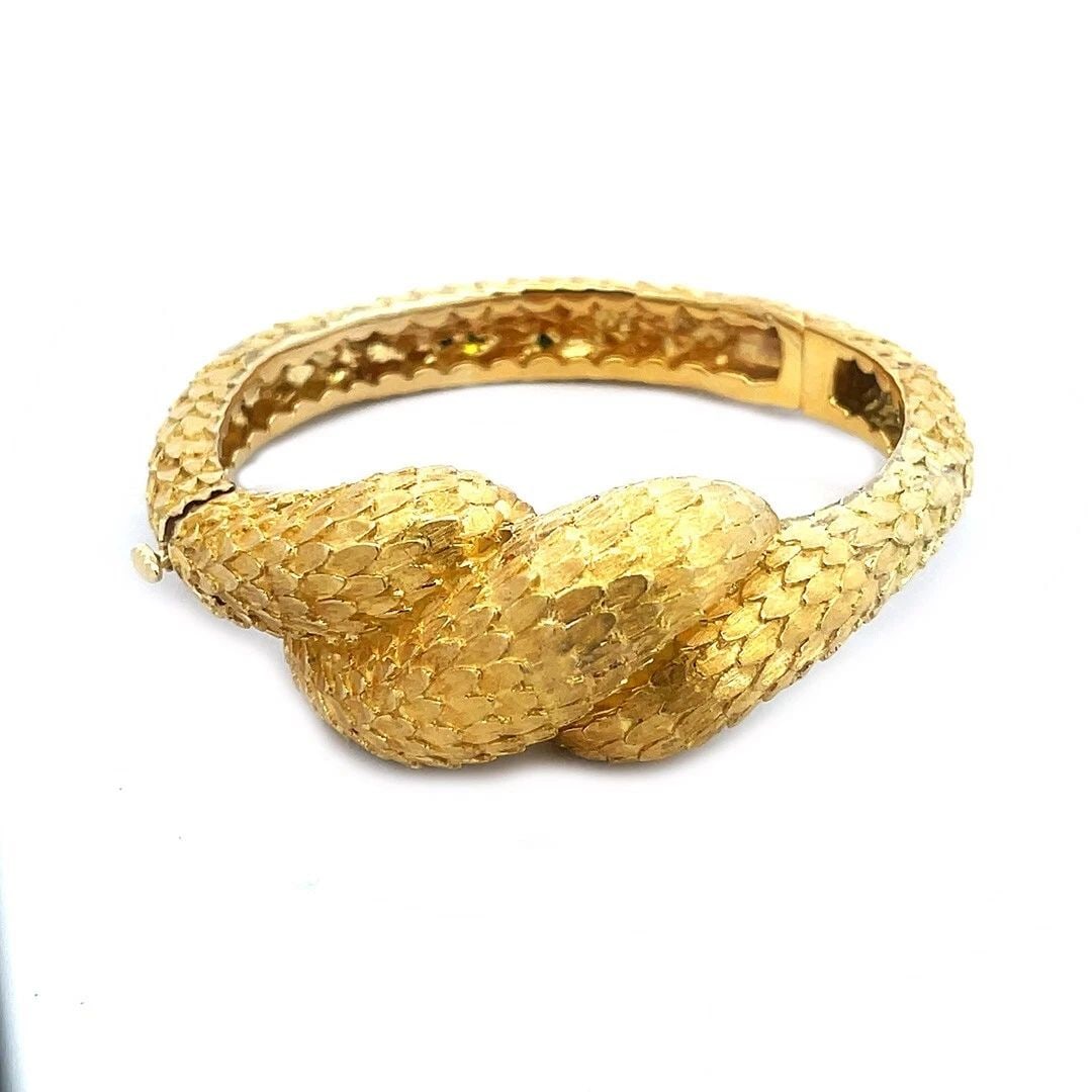 GOLD 18K SNAKE SCALE BANGLE YELLOW HINGED 3 ROW STYLE (1 of 2)