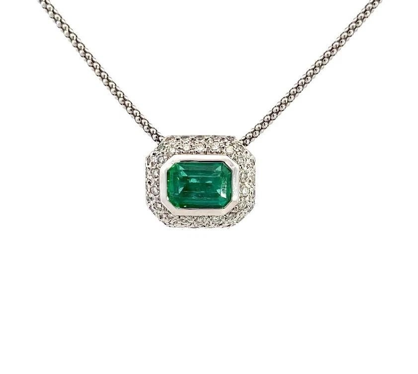 DIAMOND EMERALD PENDANT 14K WHITE GOLD RECTANGLE SLIDE POPCORN CHAIN: DIAMOND EMERALD PENDANT 14K WHITE GOLD RECTANGLE SLIDE POPCORN CHAIN DIAMOND EMERALD PENDANT 14K WHITE GOLD RECTANGLE SLIDE POPCORN CHAIN This is a gorgeous pendant and chain necklace. Crafted from 14