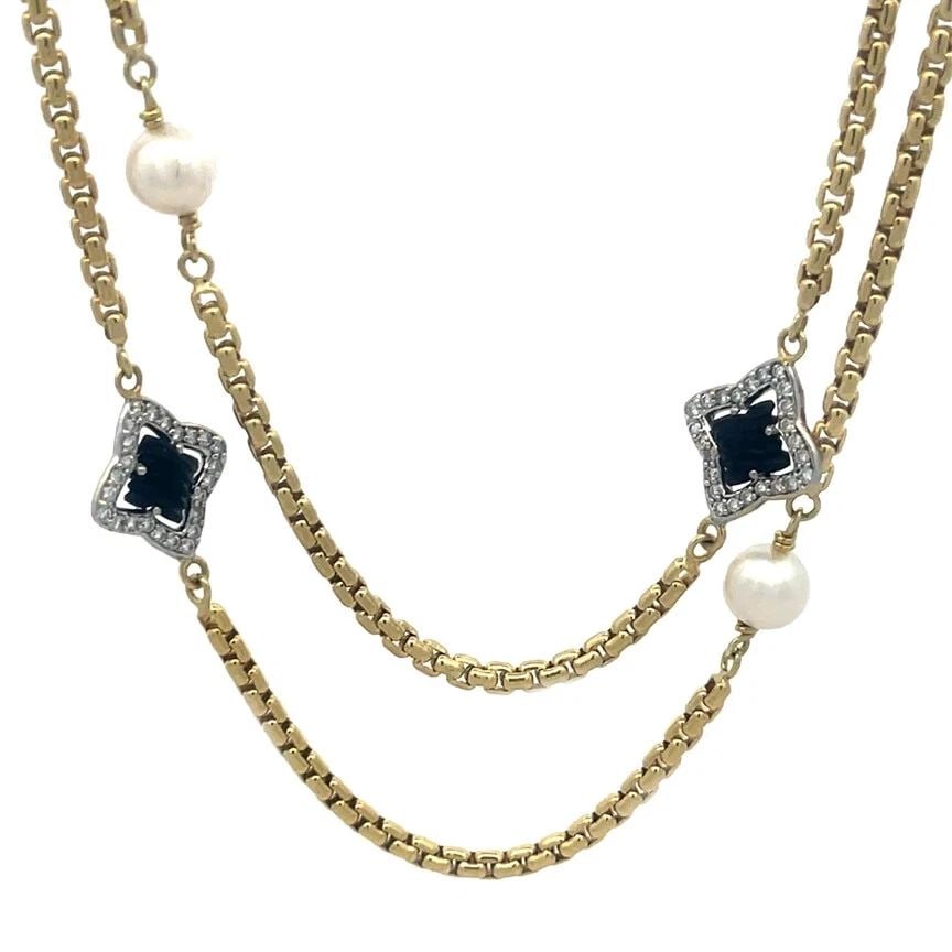DAVID YURMAN QUATREFOIL GOLD NECKLACE DIAMOND & GEMS 18K YELLOW BOX CHAIN 32" L: DAVID YURMAN QUATREFOIL GOLD NECKLACE DIAMOND & GEMS 18K YELLOW BOX CHAIN 32" L Elevate your jewelry collection with this David Yurman Quatrefoil gold long chain necklace, a stunning piece that marrie