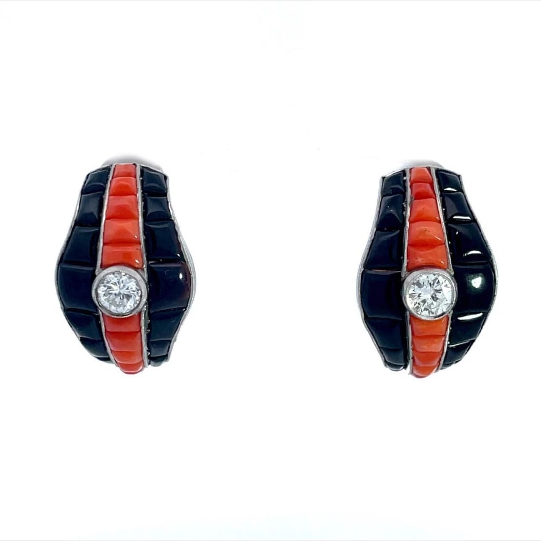 ART DECO ONYX CORAL EARRINGS PLATINUM 18K GOLD CURVE HUGGIE WITH DIAMONDS: ART DECO ONYX CORAL EARRINGS PLATINUM 18K GOLD CURVE HUGGIE WITH DIAMONDS ART DECO ONYX CORAL EARRINGS PLATINUM 18K GOLD CURVE HUGGIE WITH DIAMONDS Diamond Onyx Coral Platinum Gold Curve Huggie Earrin