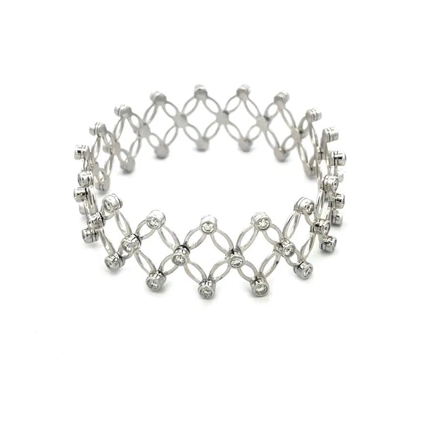 AFARIN GOLD CONVERTIBLE RING BRACELET 18K WHITE DIAMOND BAND: AFARIN GOLD CONVERTIBLE RING BRACELET 18K WHITE DIAMOND BAND AFARIN GOLD CONVERTIBLE RING BRACELET 18K WHITE DIAMOND BAND This is a beautiful convertible bracelet to ring by designer Afarin, it is cra