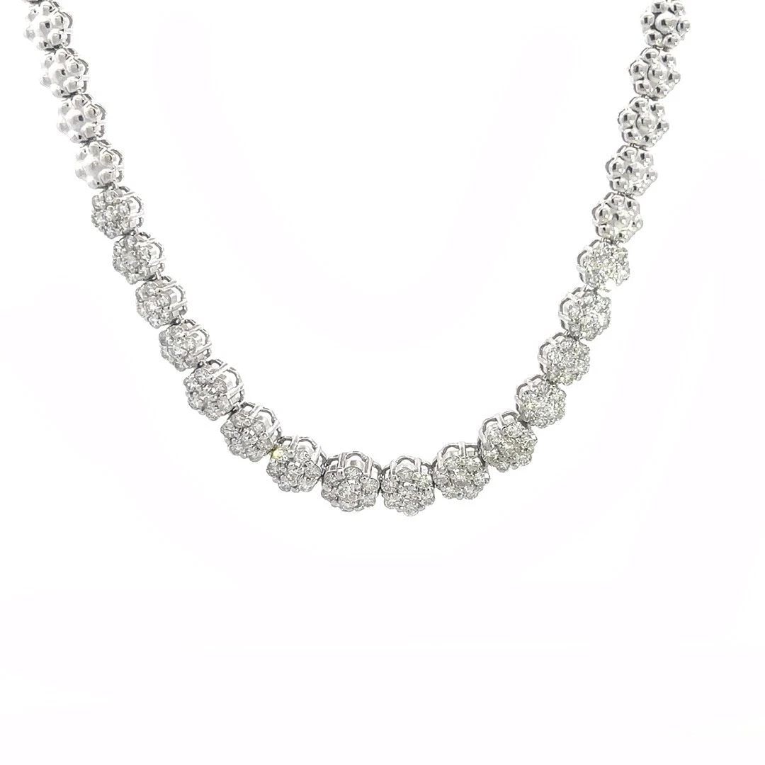 NATURAL DIAMOND ROSETTE LINK GOLD NECKLACE 14K WHITE GRADUATE CENTER: NATURAL DIAMOND ROSETTE LINK GOLD NECKLACE 14K WHITE GRADUATE CENTER NATURAL DIAMOND ROSETTE LINK GOLD NECKLACE 14K WHITE GRADUATE CENTER This is a stunning collar necklace, it is crafted from 18k whi
