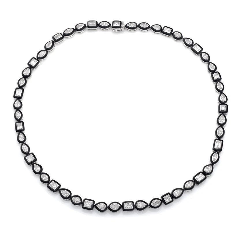 18KT GOLD RARE 22CT BLACK AGATE DIAMOND MULTI SHAPED NECKLACE: 18KT GOLD RARE 22CT BLACK AGATE DIAMOND MULTI SHAPED NECKLACE The Following Item we are offering is a Rare Important Radiant 18KT WHITE GOLD LARGE MULTI SHAPED DIAMOND AND BLACK AGATE DECO STYLE NECKL