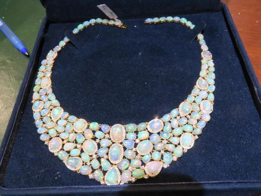 18KT GOLD FANCY LARGE OPAL DIAMOND NECKLACE (1 of 2)