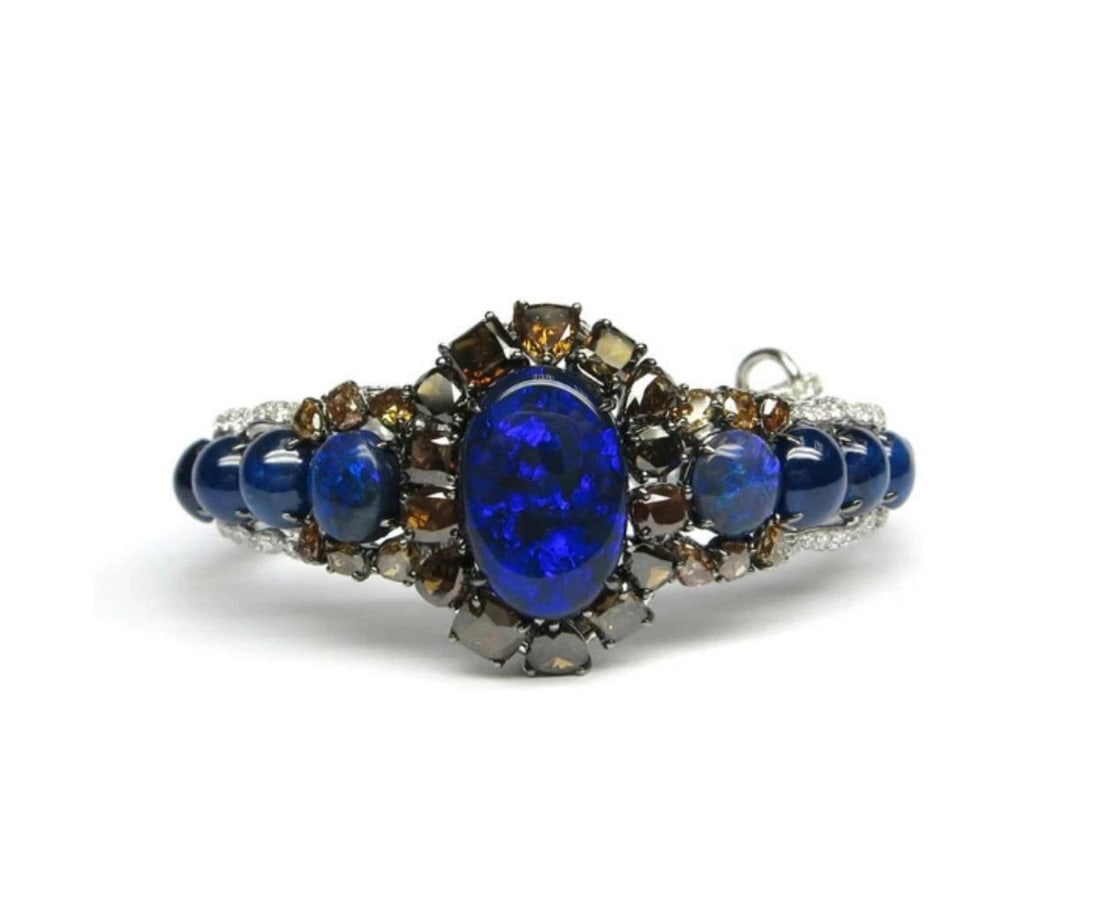 18KT 52CT BLACK OPAL CEYLON SAPPHIRE BANGLE (1 of 2)