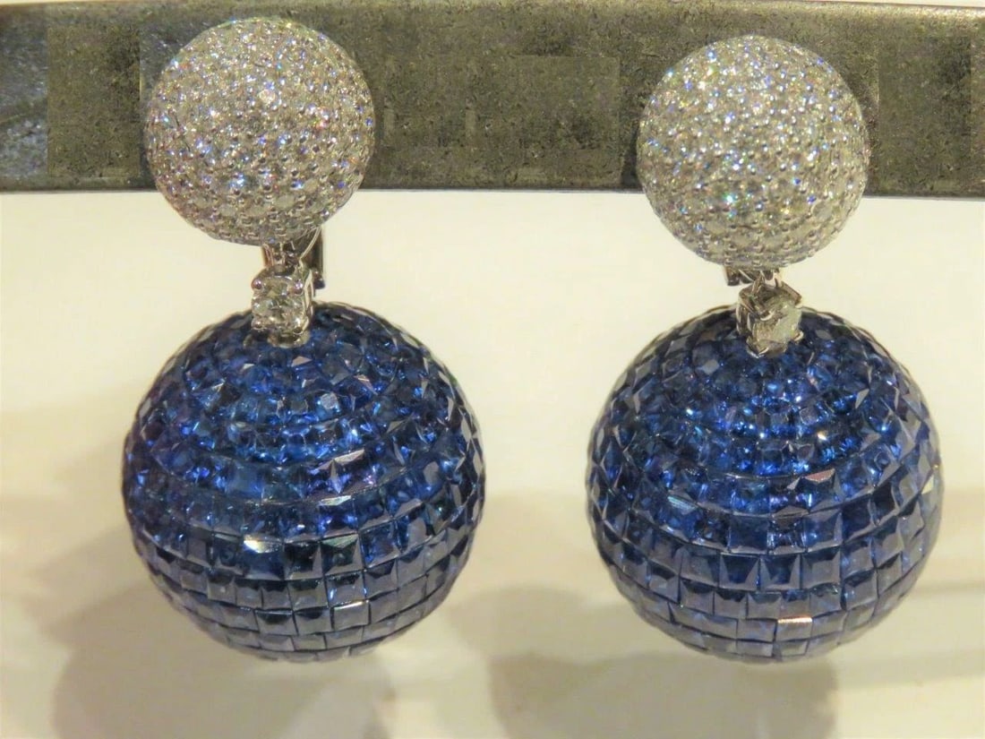 18KT 46CT FANCY BLUE SAPPHIRE DIAMOND DANGLE EARRINGS (1 of 2)