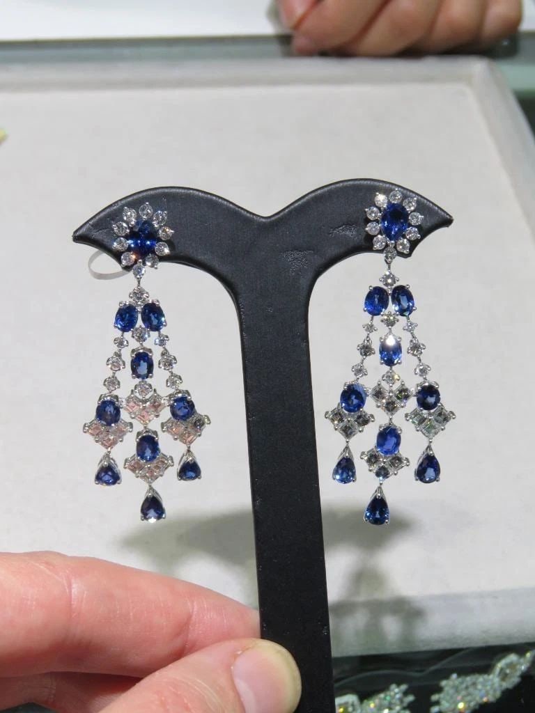 18KT FANCY CEYLON BLUE SAPPHIRE DIAMOND EARRINGS: 18KT FANCY CEYLON BLUE SAPPHIRE DIAMOND EARRINGS The Following Items we are offering are these Extremely Rare Beautiful 18KT Gold Fine Large Ceylon Blue Sapphire Earrings comprised of approx 20CTS Car