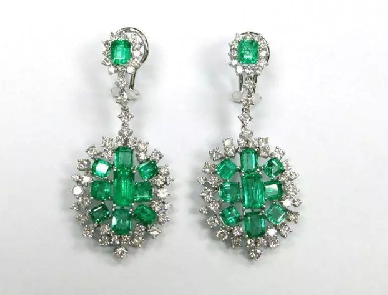 18KT GOLD 10CT RARE GORGEOUS DIAMOND & EMERALD EARRINGS (1 of 2)