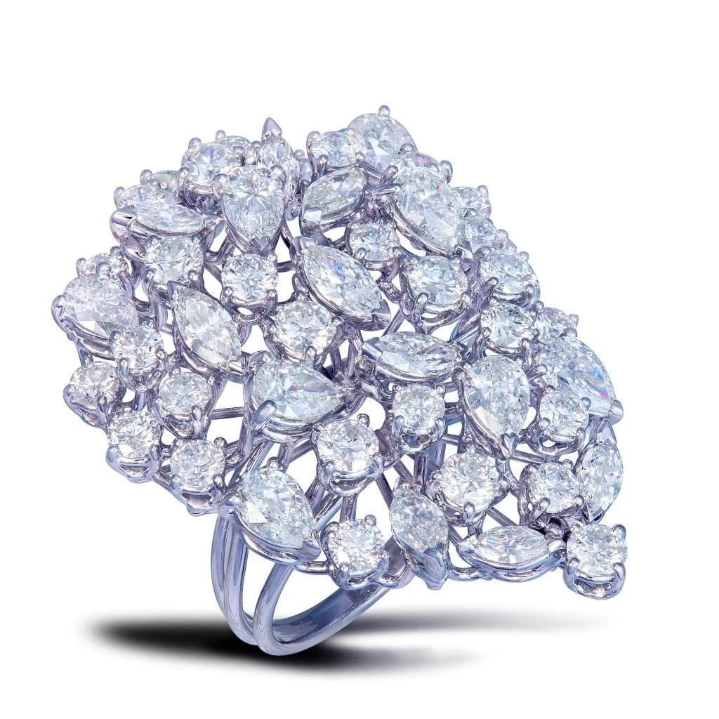 18KT RARE LARGE FANCY CUT 8CT DIAMOND COCKTAIL RING (1 of 2)