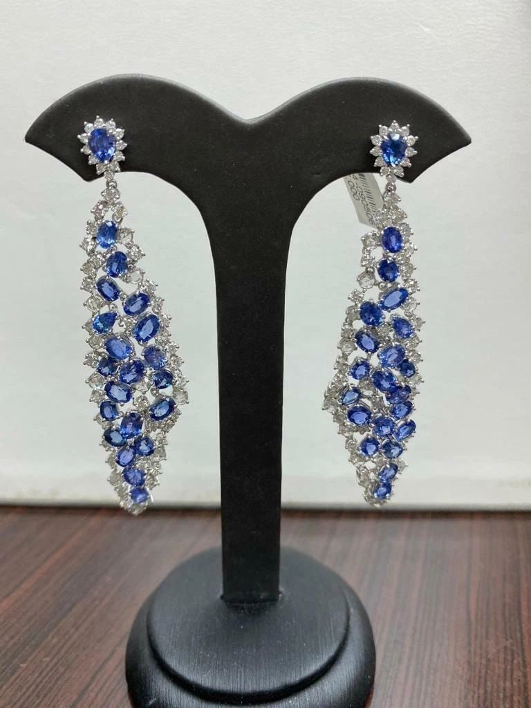 18KT 20CT LRG BLUE SAPPHIRE DIAMOND DRAPED EARRINGS (1 of 2)