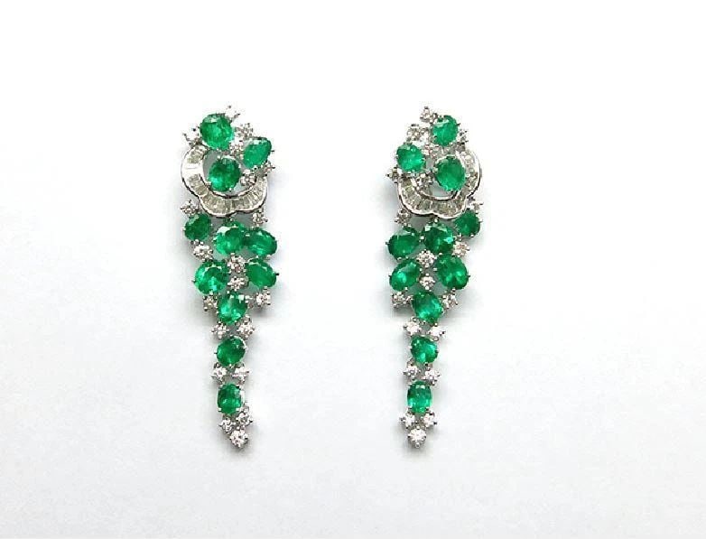 18KT GOLD 10.5CT RARE GORGEOUS DIAMOND & EMERALD EARRINGS (1 of 2)