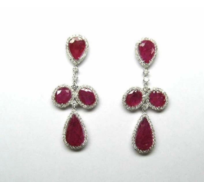 18KT GORGEOUS LARGE NATURAL RUBY EARRINGS (1 of 2)