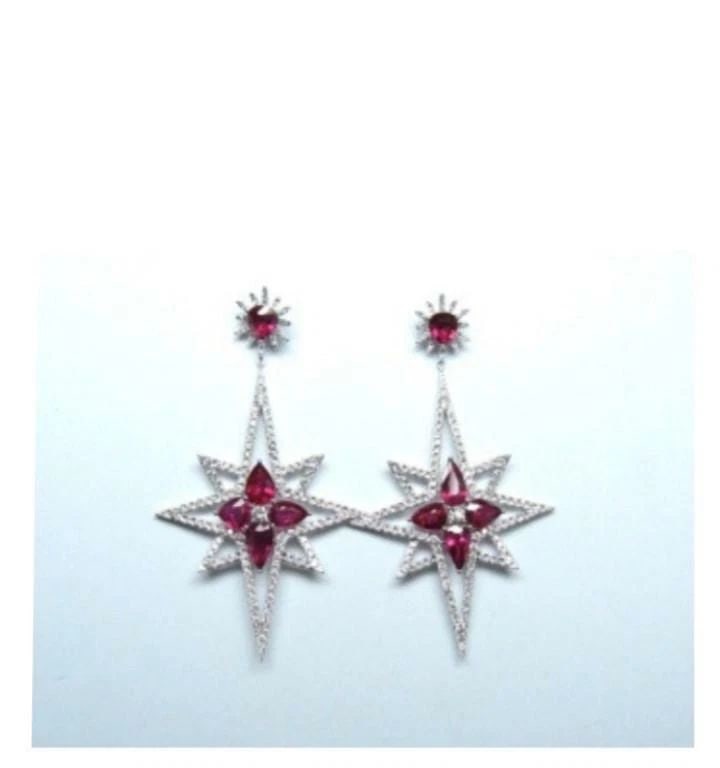 18KT GOLD RARE LRG 13CT DIAMOND RUBY STAR DANGLE EARRINGS (1 of 2)