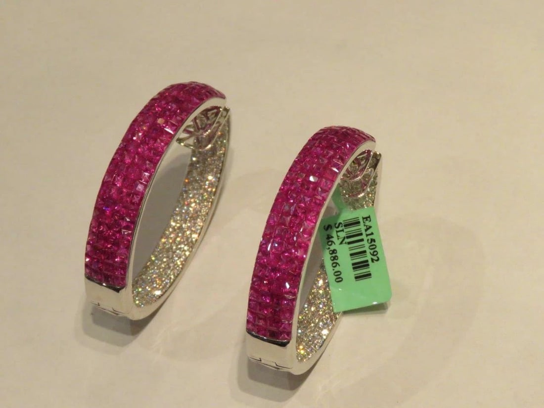 18KT 21.50CT FANCY GLITTERING RUBY DIAMOND HOOP EARRINGS: 18KT 21.50CT FANCY GLITTERING RUBY DIAMOND HOOP EARRINGS The Following Items we are offering is a Important Rare 18KT Gold Gorgeous Fancy Princess Cut Ruby and Diamond Hoop Earrings. Stones are Glitte