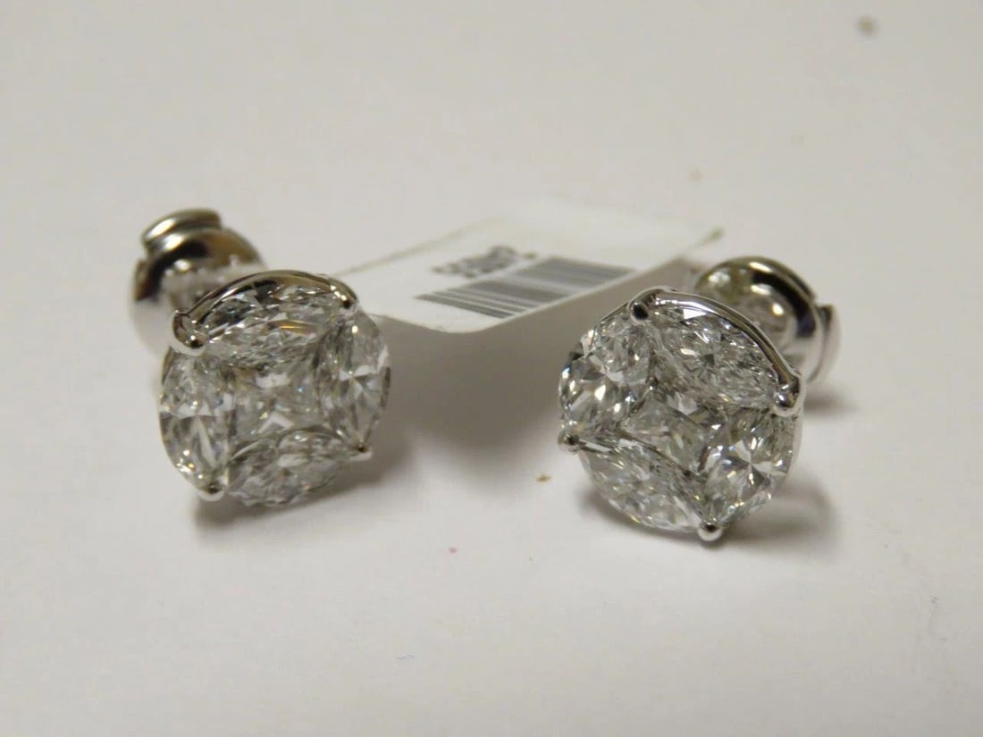 18KT LRG FANCY CUT WHITE DIAMOND STUD EARRINGS (1 of 2)