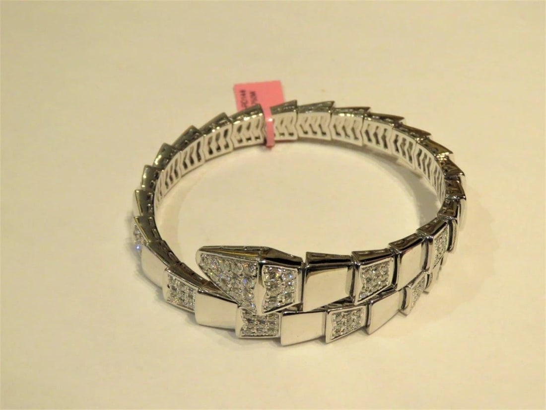 18KT GOLD FANCY DIAMOND EXPANDABLE SERPENT BANGLE (1 of 2)