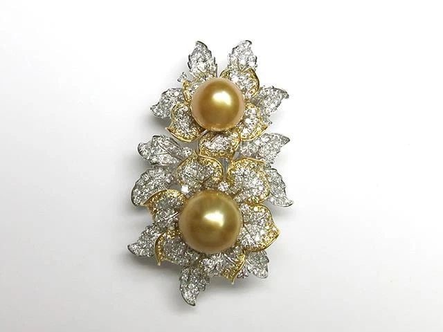 18KT MAGNIFICENT LRG SOUTH SEA GOLD PEARL DIAMOND BROOCH (1 of 2)